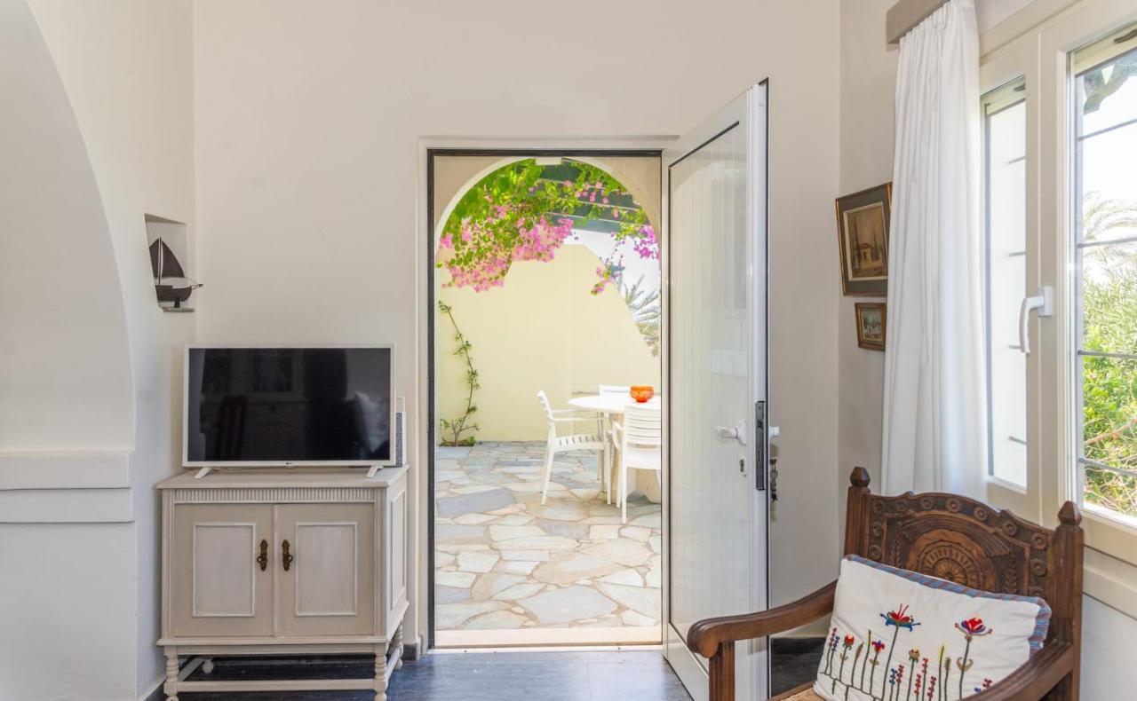 Bougainvillea House In Crete Sitía Eksteriør bilde